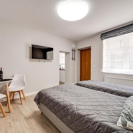 Central Platinum Apartments 20 雷布尼克 外观 照片